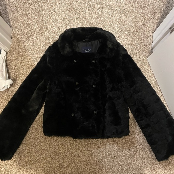 Faux fur cropped coat | American Eagle Outfitters Jackets & Coats | - Picture 4 of 7